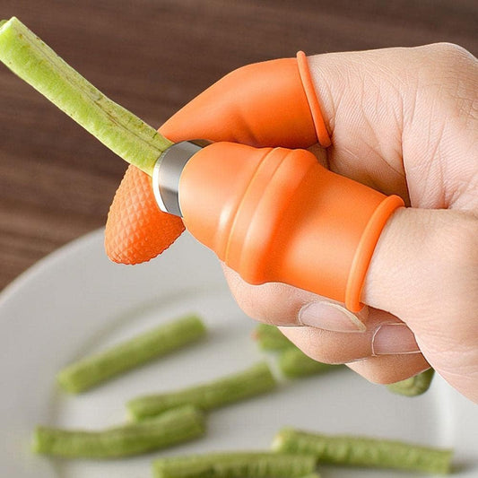 Thumb Cutter - Safe & Easy Fruit and Vegetable Picker 2