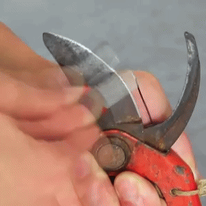 Pocket Blade Sharpener - Transform Dull Tools Instantly 1