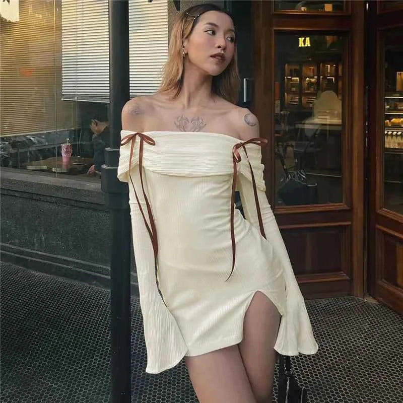 Lace-up Flare Long Sleeve Off-shoulder Backless Bodycon Mini Dress - Rown