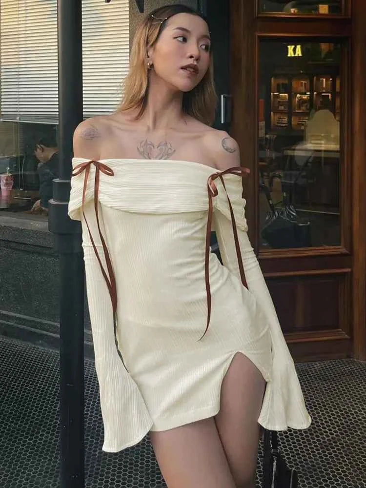 Lace-up Flare Long Sleeve Off-shoulder Backless Bodycon Mini Dress - Rown