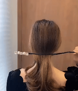 Elegant Hair Bun Maker - Effortless Hairstyling Tool 1