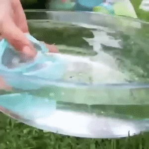 AQUA WATER BALLOONS - Self-Sealing Fun for Kids 1