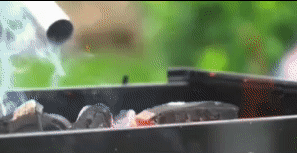 Manual Air Fan for Charcoal BBQ - Eco-Friendly Grilling Tool 1